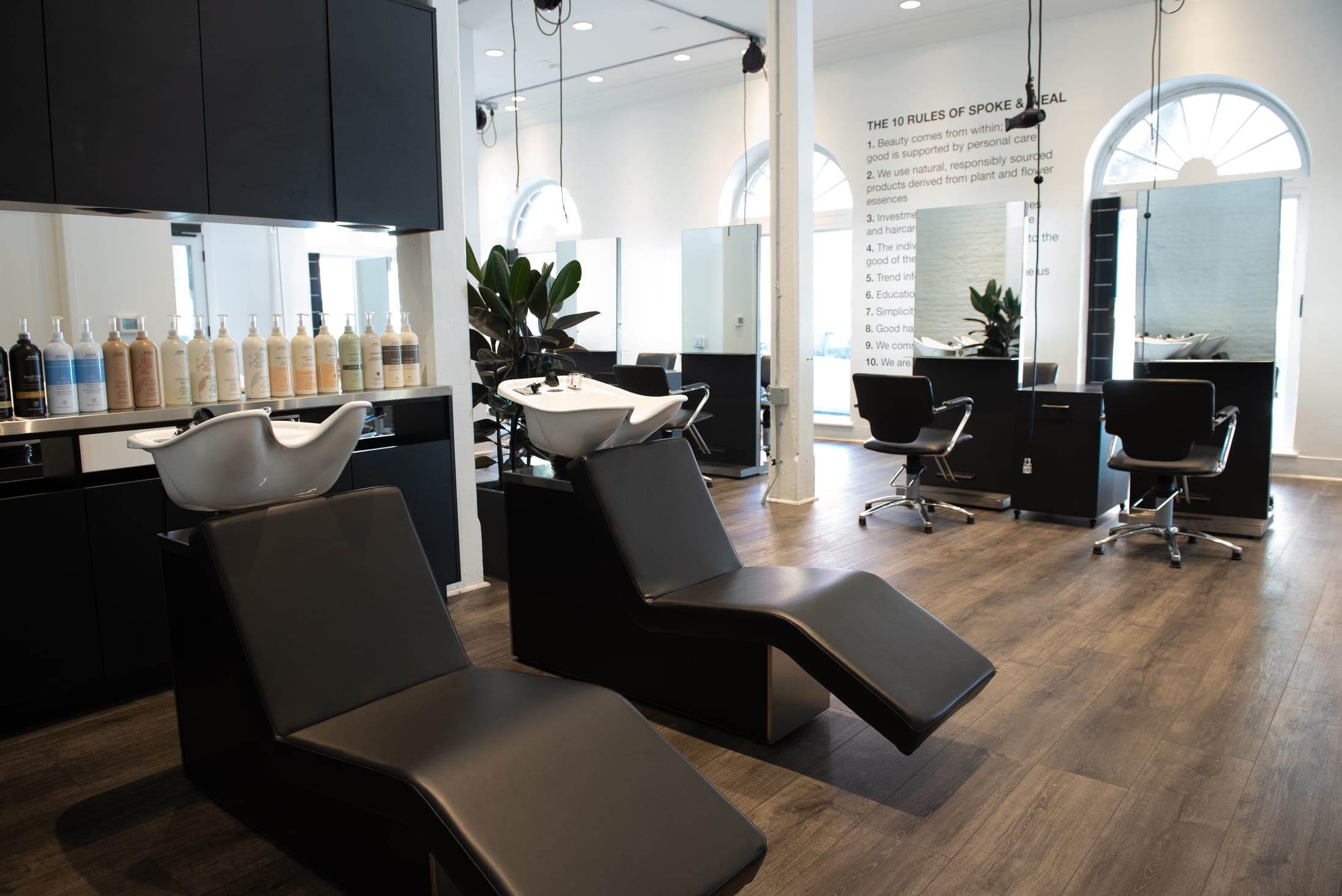 San Francisco salon — 1